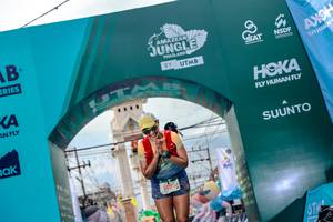 BIB: 5023
                            <button type="button" onclick="openModal(24869906)" class="btn btn-primary btn-sm float-right btn-popup" data-toggle="modal" data-target=".modal-high-quality">
                        <i class="fas fa-shopping-cart"></i> Add to Cart
                    </button>
                                            <button type="button" onclick="isThisMe(24869906, true)" class="btn btn-success btn-sm float-right btn-popup btn-isme hidden" data-toggle="tooltip" data-placement="bottom" title="นี่คือรูปของคุณใช่ไหม คลิกที่นี่เพื่อเอาเข้าอัลบั้ม">
                        <i class="fas fa-plus"></i> Add to album
                    </button>
                    <button type="button" onclick="isThisMe(24869906, false)" class="btn btn-warning btn-sm float-right btn-popup btn-isnotme hidden">
                        <i class="fas fa-ban"></i> Remove from album
                    </button>